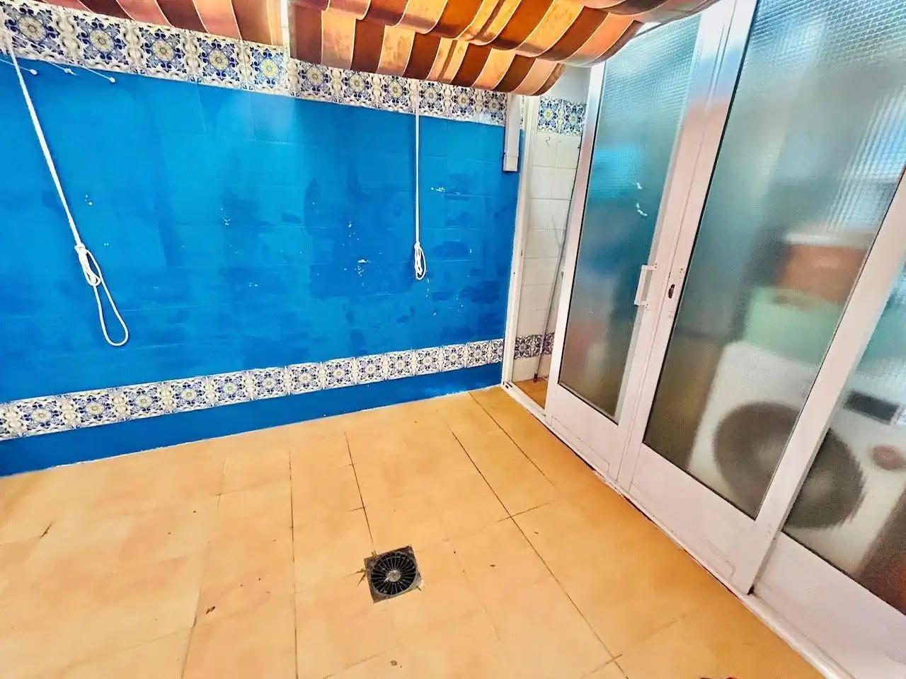 Baño de Casa adosada de alquiler en Pilar de la Horadada con Aire acondicionado, Calefacción y Jardín privado