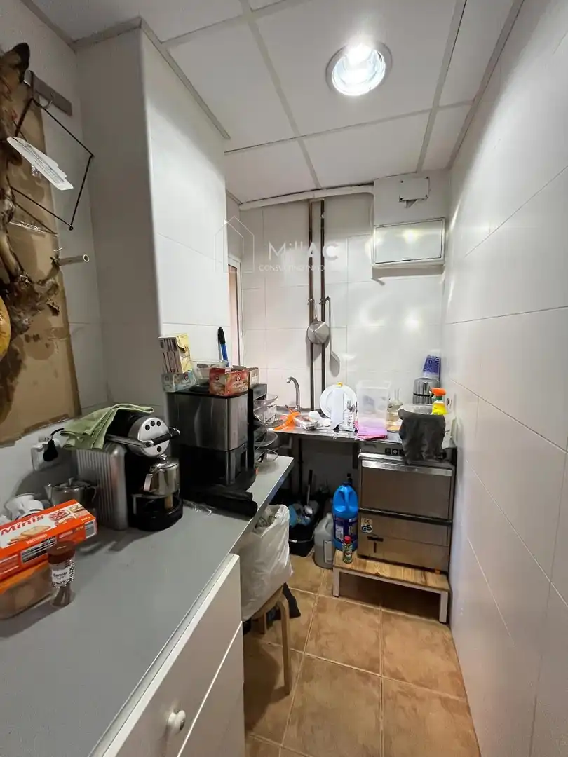 Local comercial en traspàs a de la Castellana, imagen 18