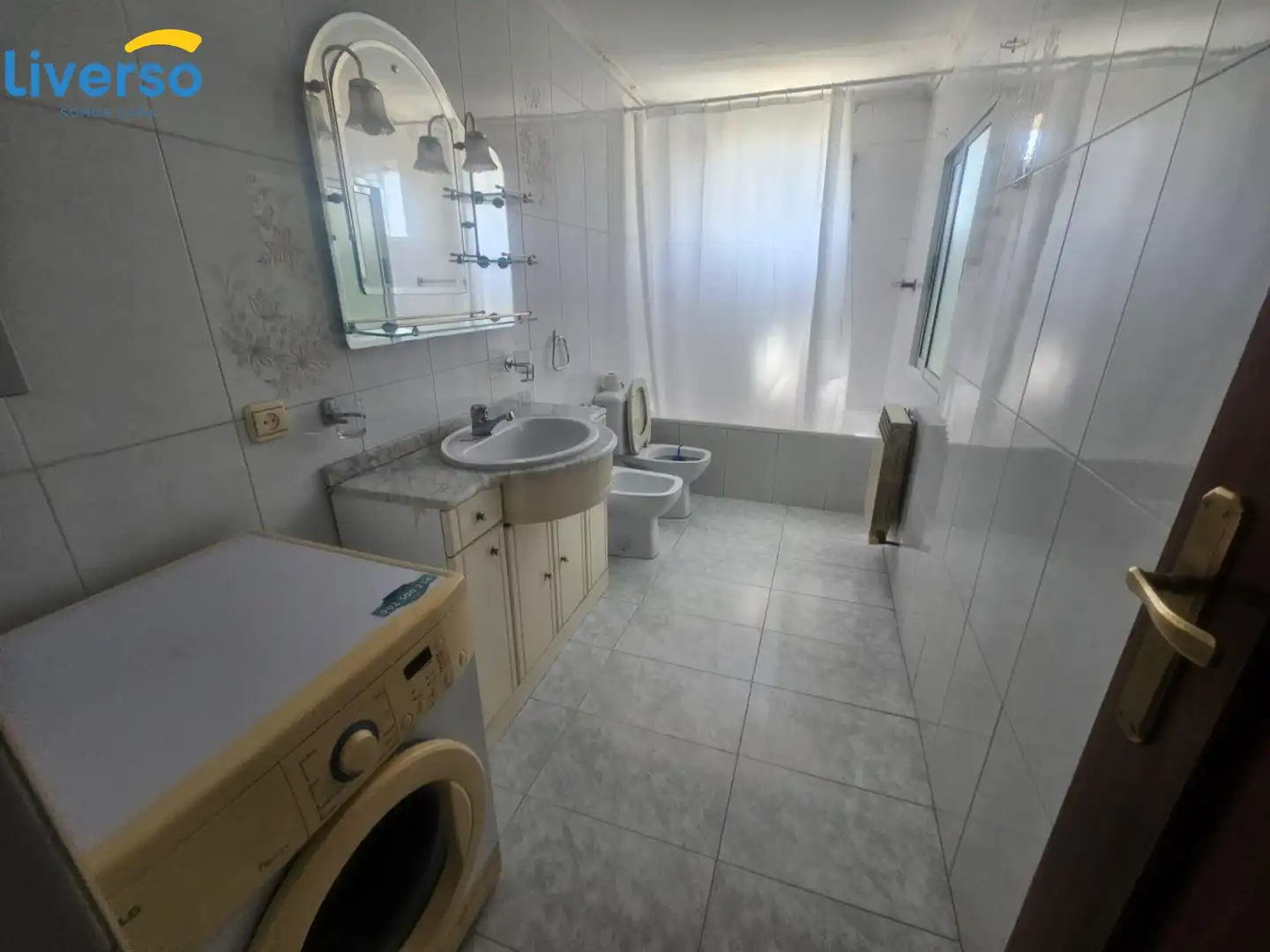 Baño de Casa o chalet en venta en Burgos con Calefacción y Trastero