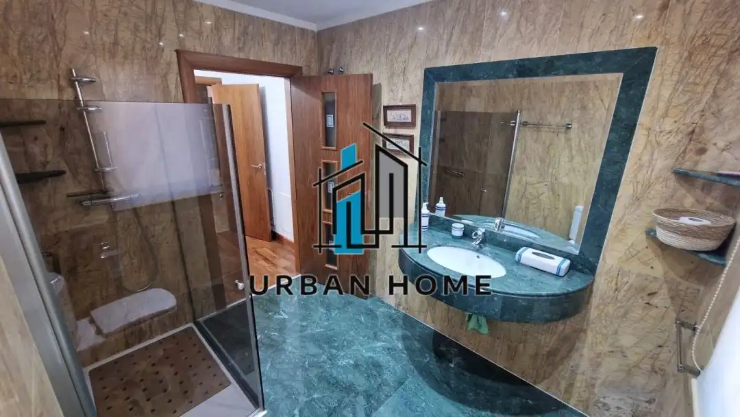 Bathroom of Houses for sale in León Capital   with Heating, Private garden and Terrace