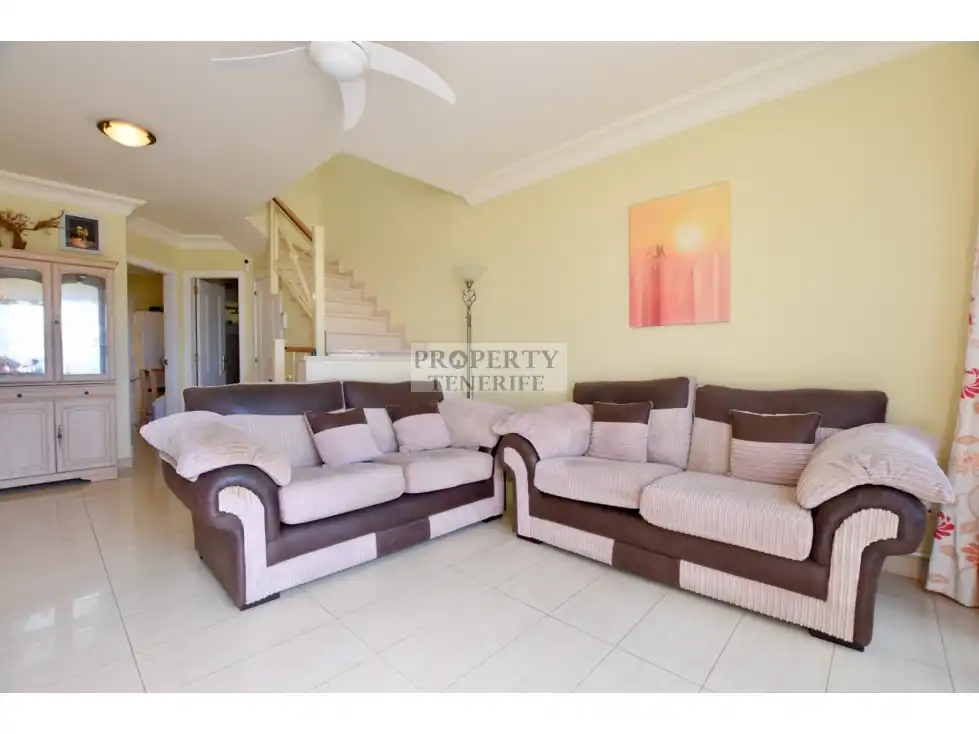 Living room of Houses for sale in Arona  with Furnished