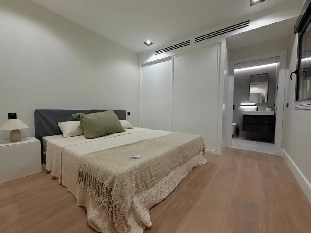 Habitación de Piso en venta en Madrid con Aire acondicionado, Calefacción y Amueblado