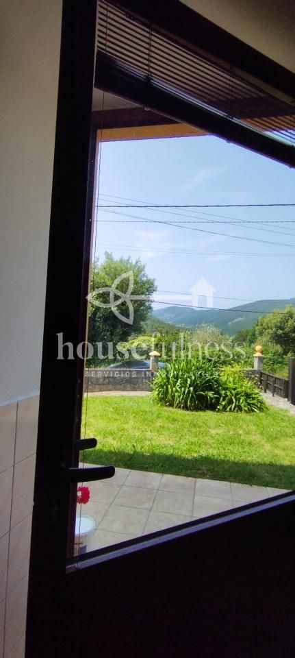 Vista exterior de Casa o xalet en venda en Cedeira amb Calefacció, Jardí privat i Terrassa