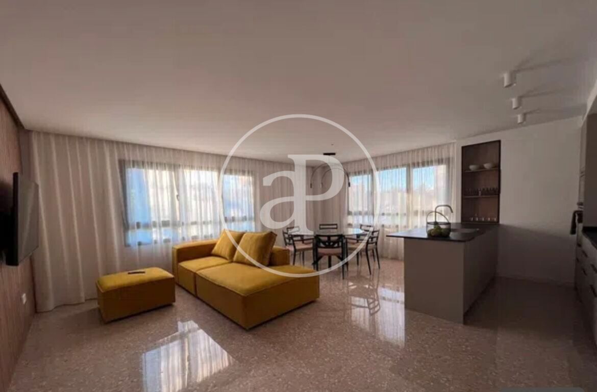 Sala d'estar de Pis de lloguer en  Valencia Capital amb Aire condicionat, Calefacció i Moblat