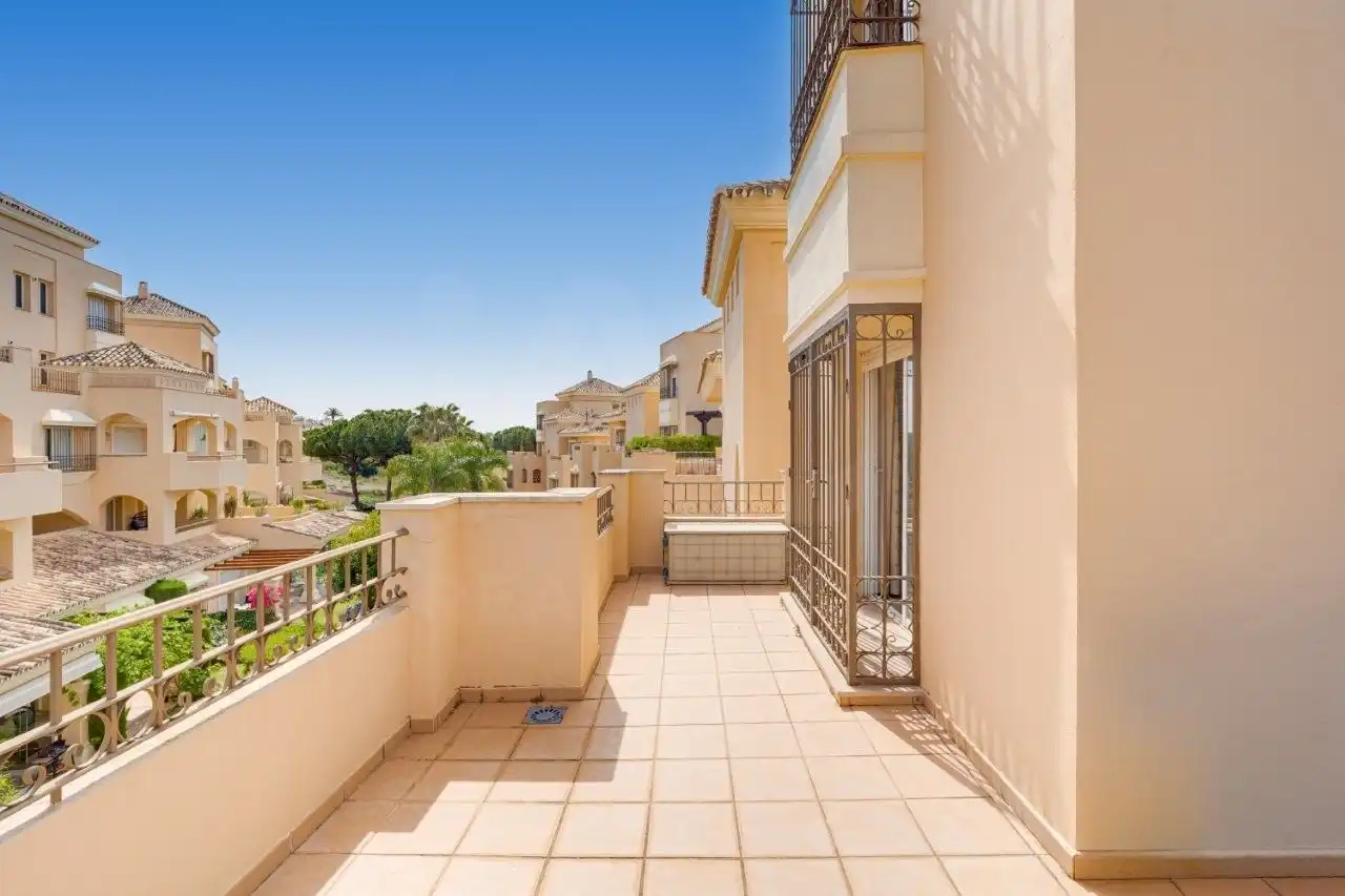 Piso con piscina en venta en Elviria - Cabopino, imagen 13