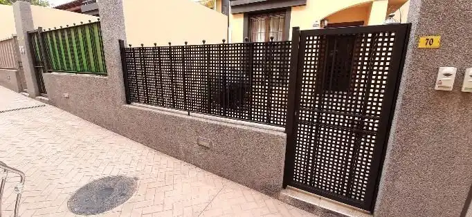 Vista exterior de Casa adosada en venta en San Miguel de Abona con Terraza y Piscina comunitaria