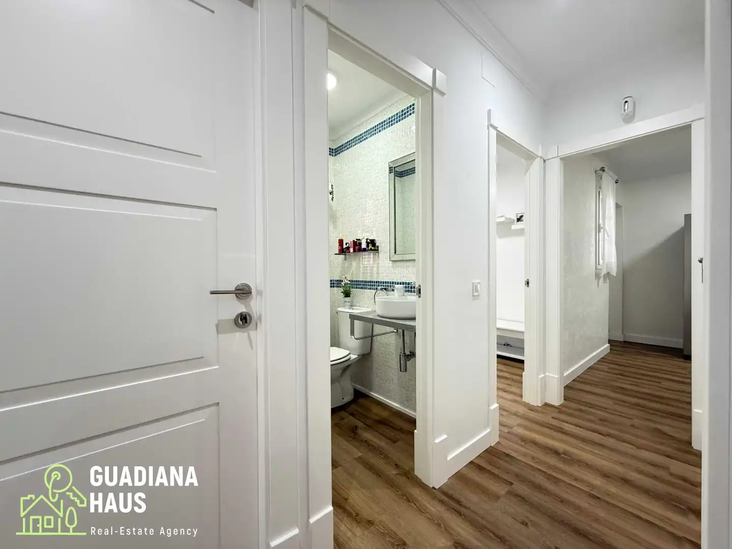Bany de Apartament en venda en Ayamonte amb Aire condicionat, Jardí privat i Terrassa
