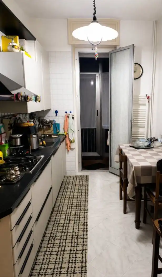 Detached house with pool for sale in Suiza, imagen 3