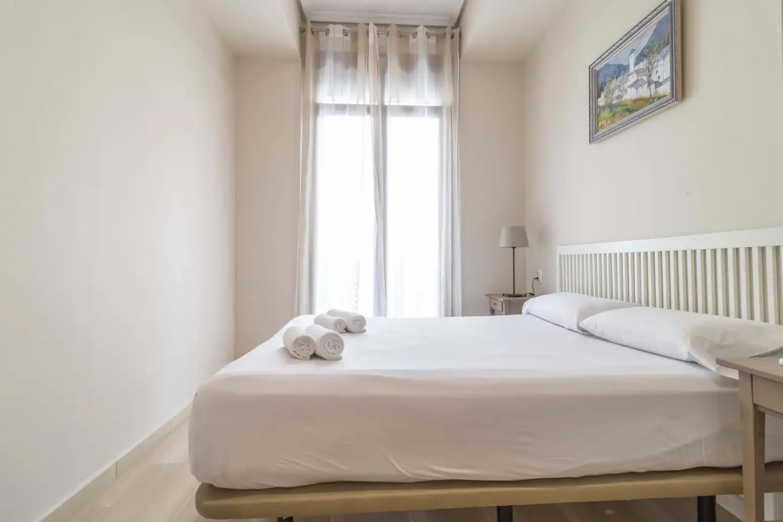 Bedroom of Flat for sale in Sevilla  with Air Conditioner, Heating and Balcony
