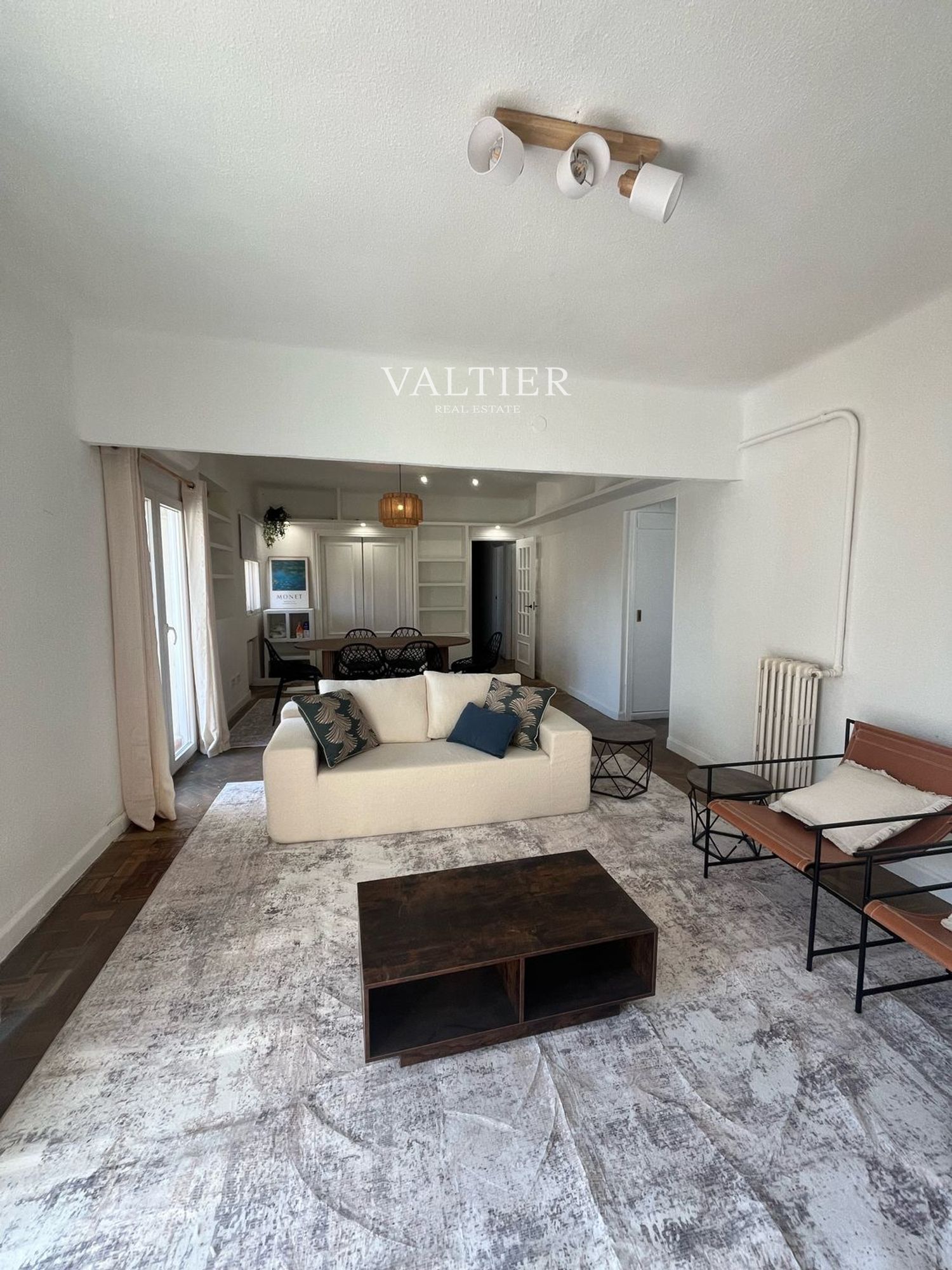 Living room of Flat for rent in  Madrid Capital  with Air Conditioner, Terrace and Storage room