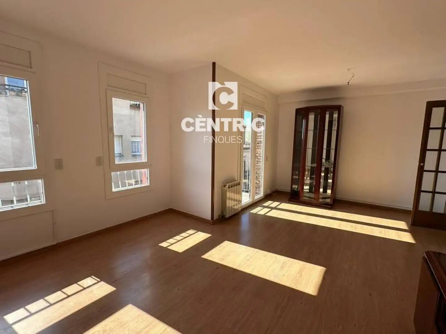 Flat for rent in Barri del Centre