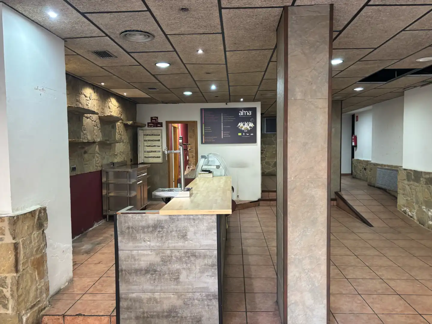 Local comercial en traspàs a Carrer del Carme 97, imagen 13