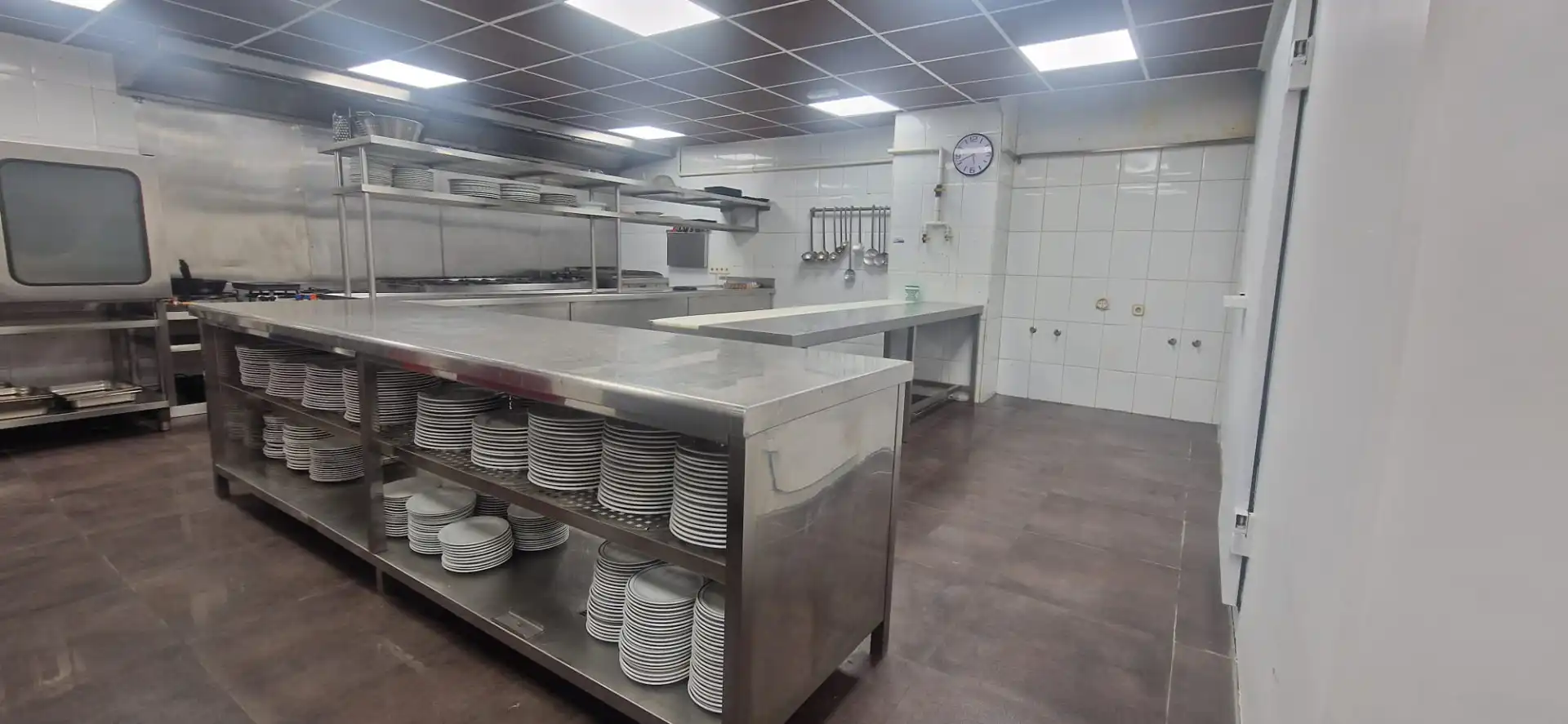 Kitchen of Buildings for sale in Rafelbuñol / Rafelbunyol