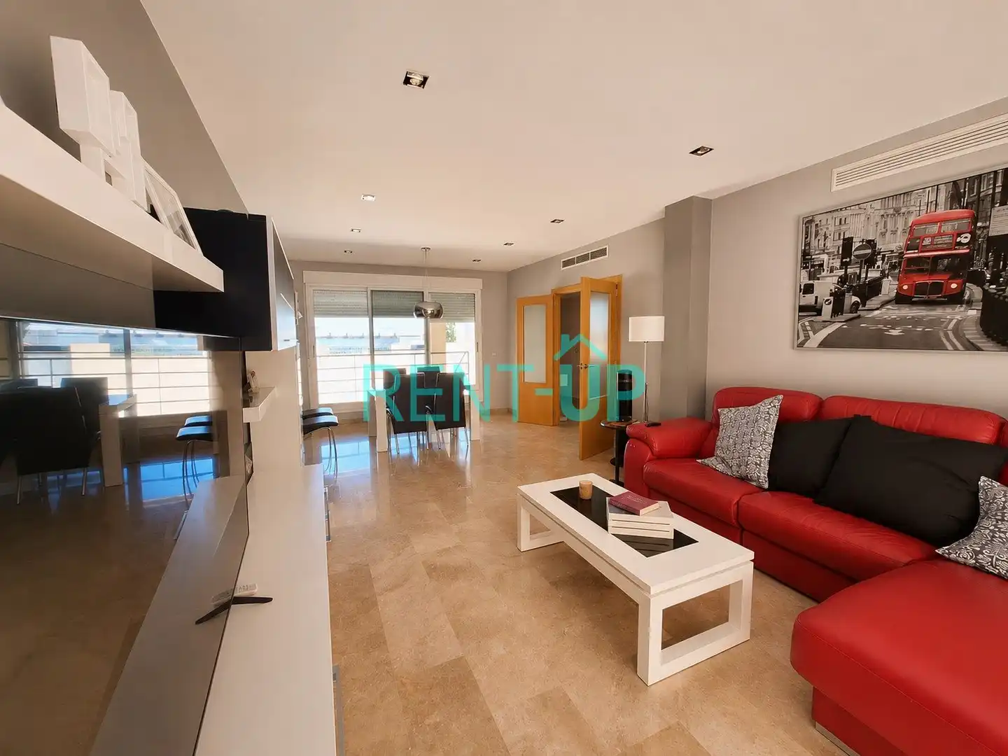Sala de estar de Casa adosada en venta en Novelé  / Novetlè con Aire acondicionado, Jardín privado y Terraza