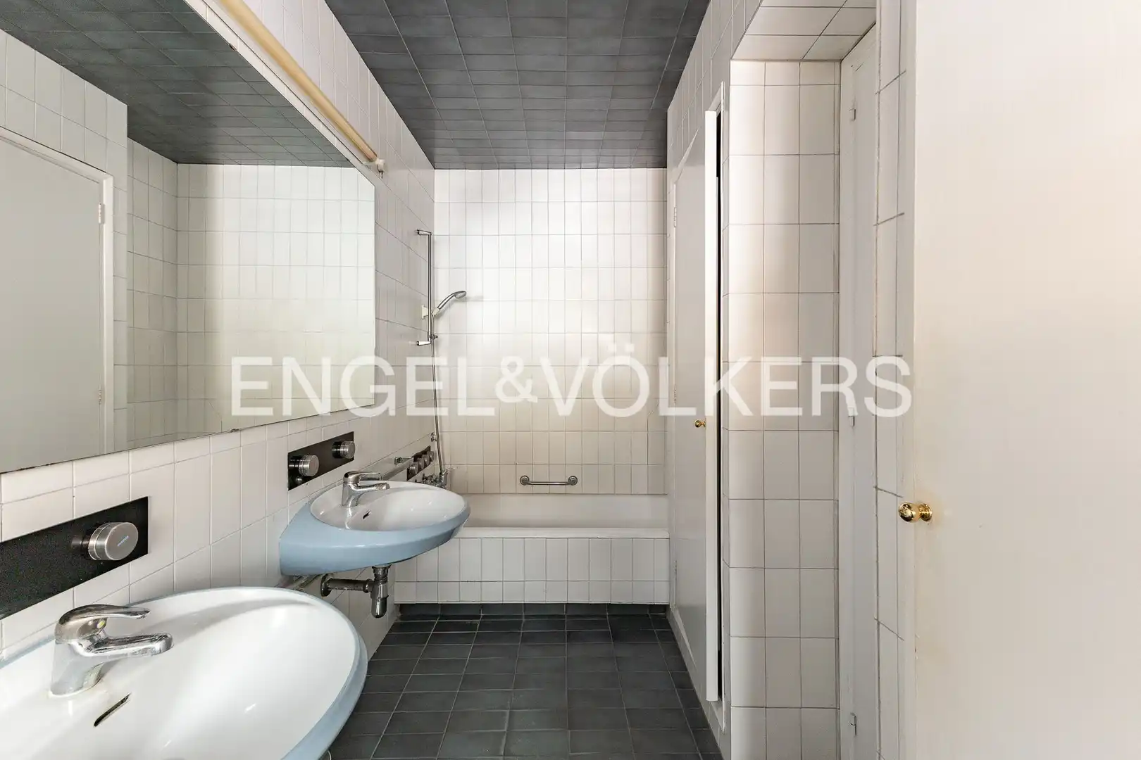 Baño de Casa o chalet en venta en Granollers con Aire acondicionado, Calefacción y Terraza
