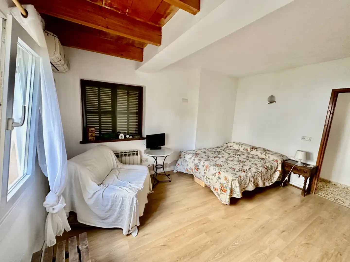 Detached house with garden for sale in Carrer de Neptú, imagen 7