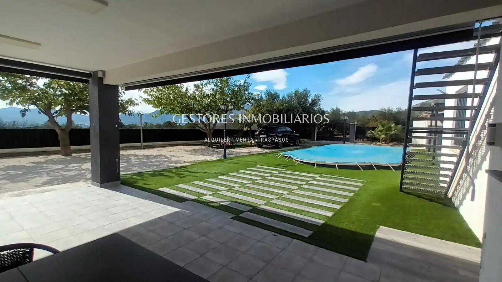Terrassa de Casa o xalet en venda en Gaianes, Alicante