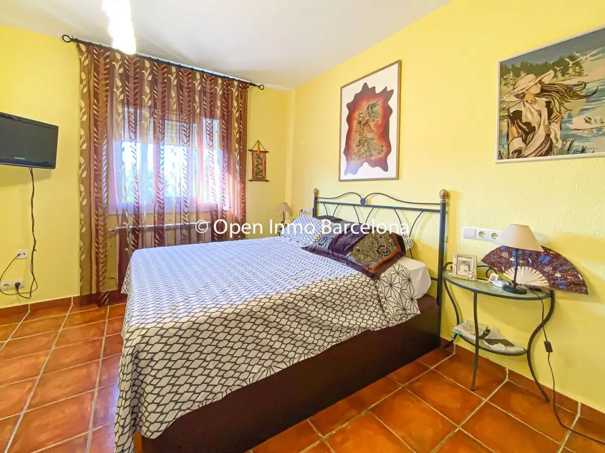 Houses for sale in Avenida MONTSENY, Mas d'En Serra - Els Cards