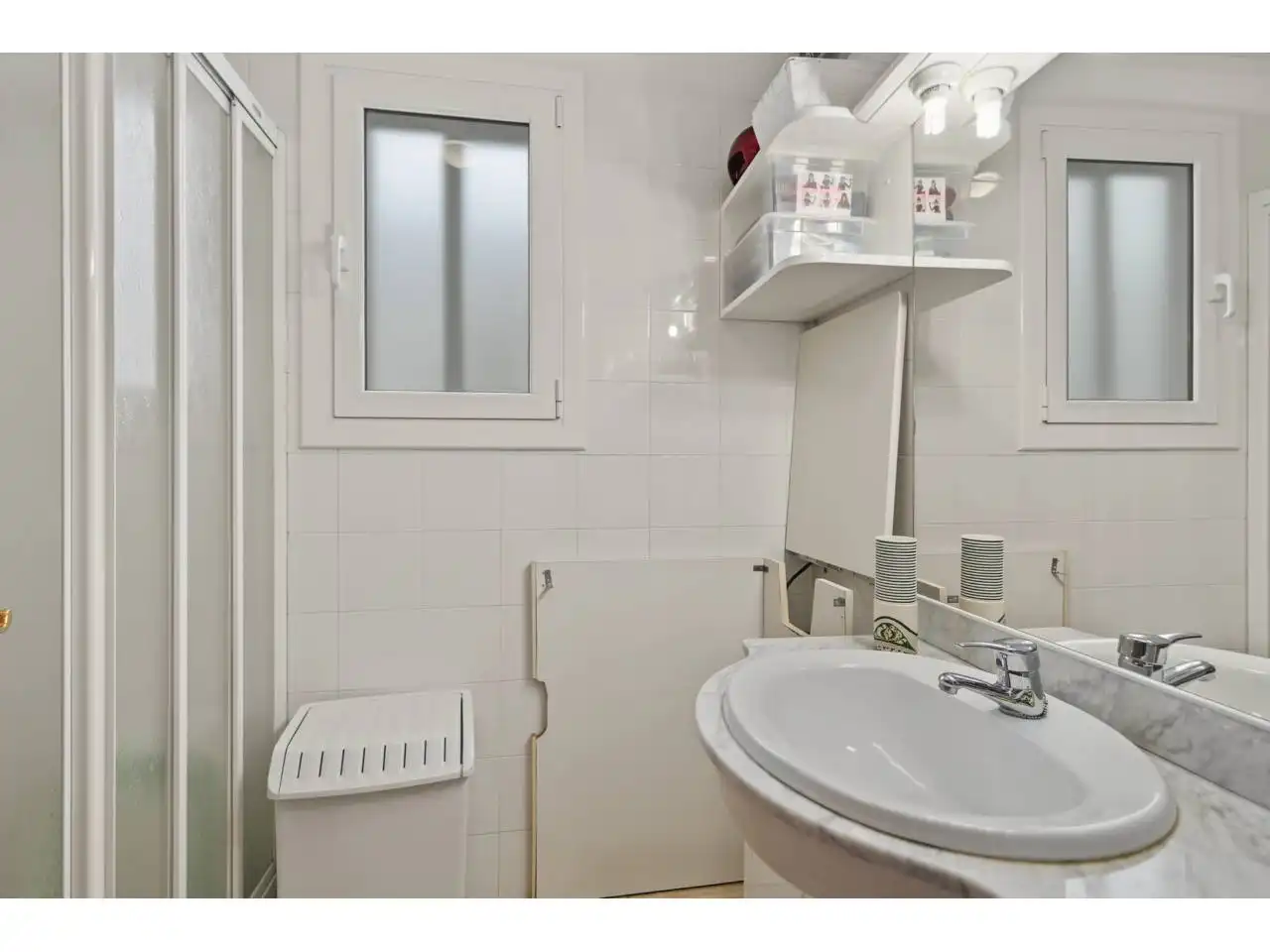 Baño de Piso en venta en Maçanet de Cabrenys con Calefacción, Terraza y Balcón