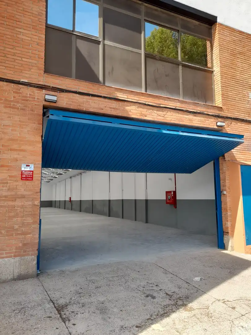 Industrial building to rent in Avinguda de Sentmenat, imagen 3