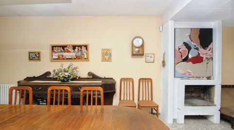 Foto 2 de Casa adosada en venta en Nucli Urbà, Esparreguera