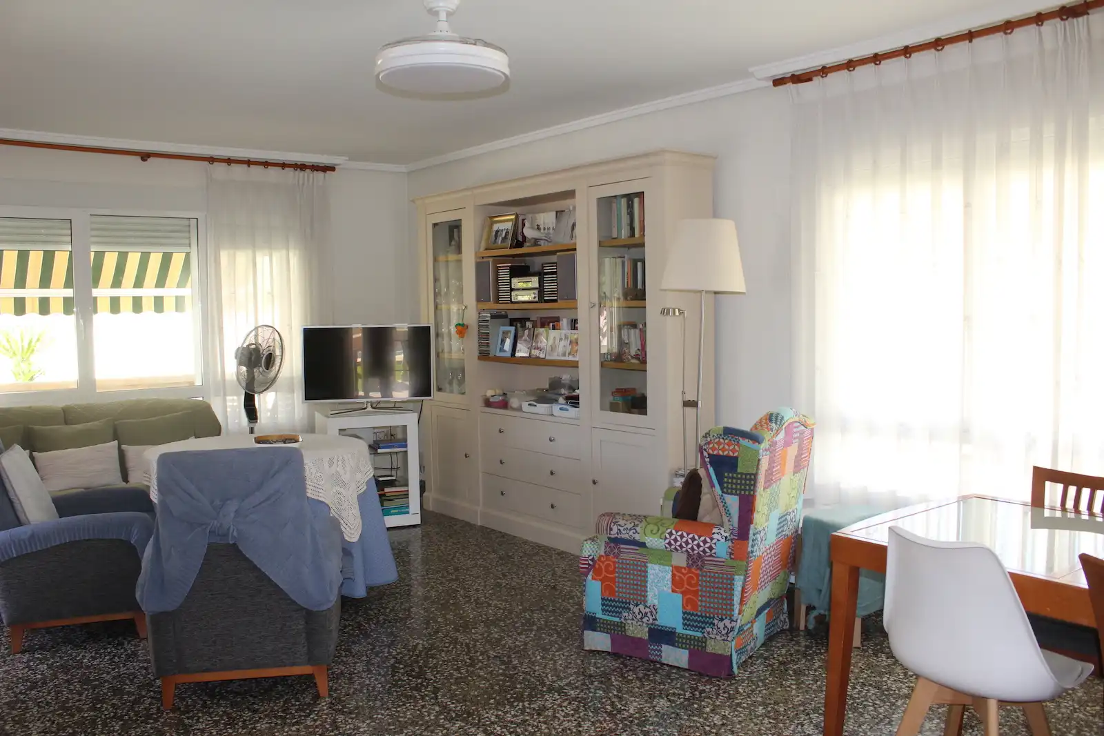 Living room of Houses for sale in L'Eliana  with Terrace and Storage room