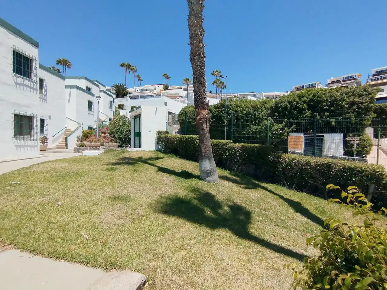 Exterior view of Apartments for sale in San Bartolomé de Tirajana  with Terrace and Community pool