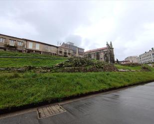 Residencial en venda a ARZOBISPO MALVAR, Zona de Plaza de Barcelos