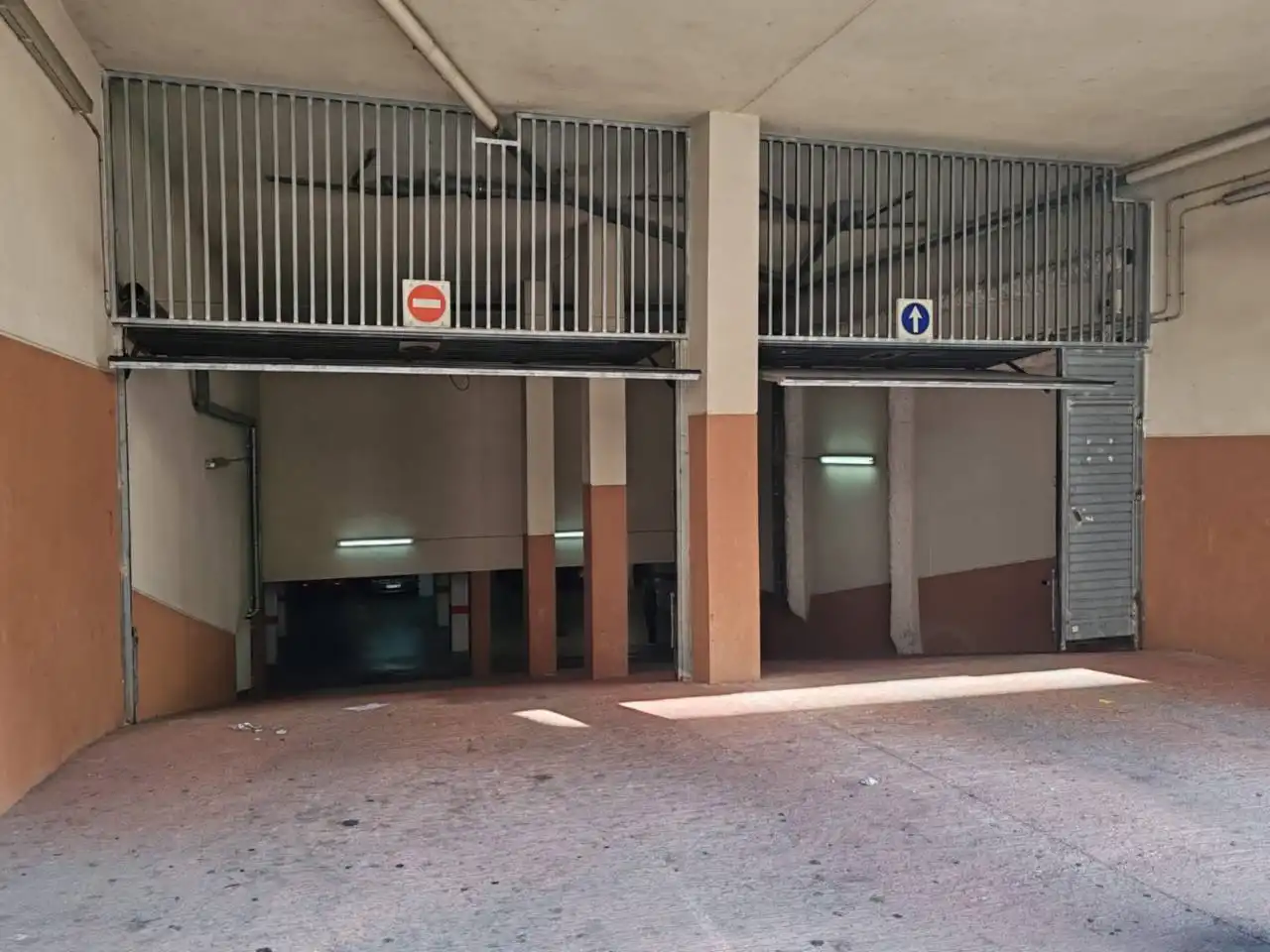 Parking à louer à Nord-est, imagen 2