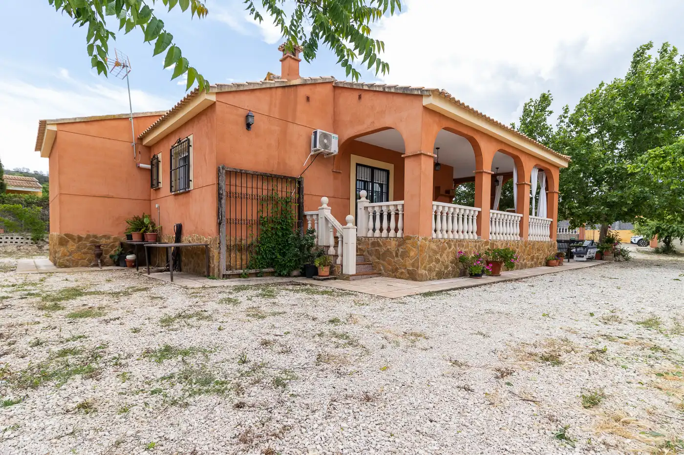 Vista exterior de Casa o xalet en venda en Pliego amb Traster i Piscina