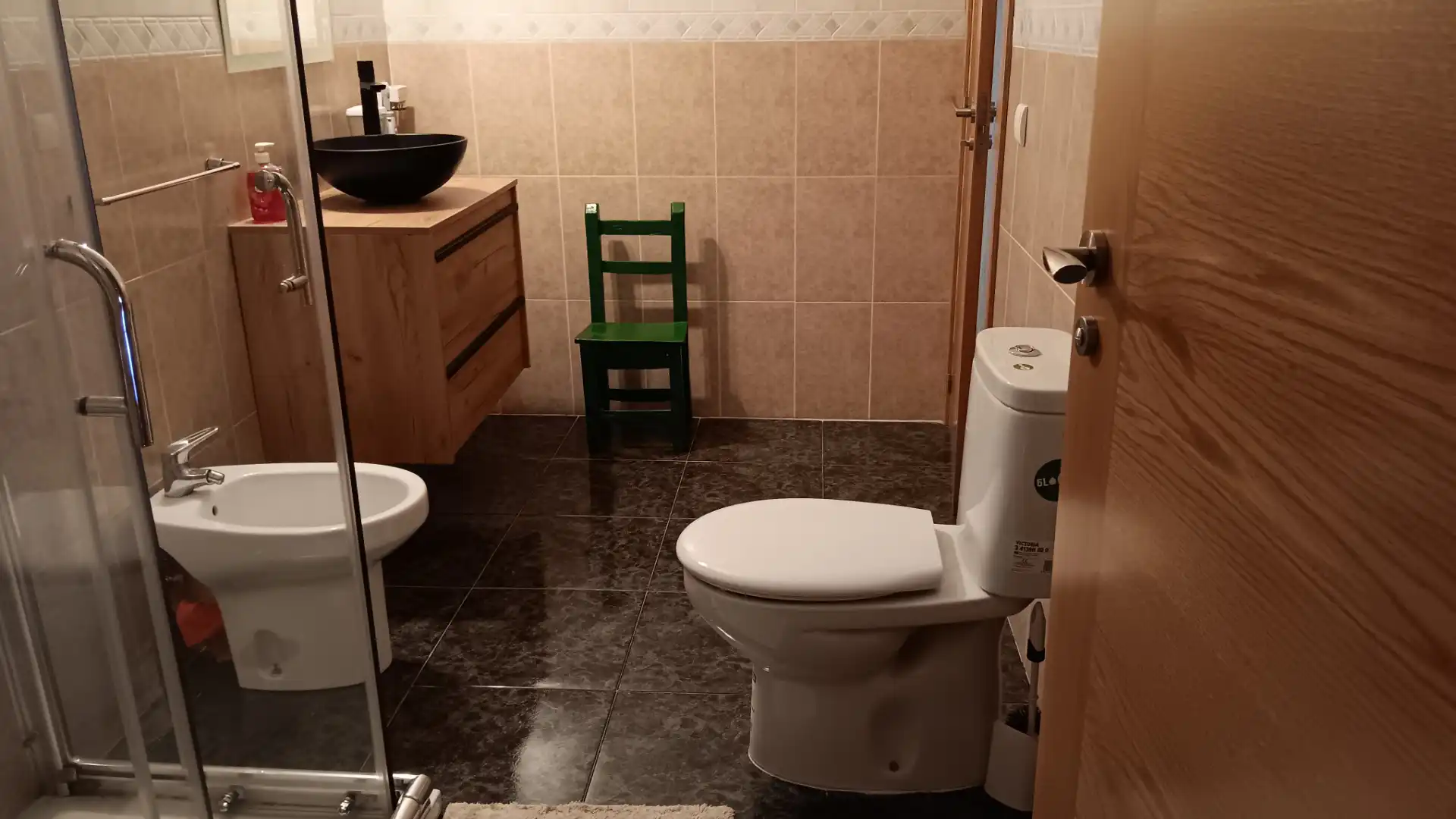 Bany de Casa o xalet en venda en El Bodón  amb Moblat, Forn i Rentadora
