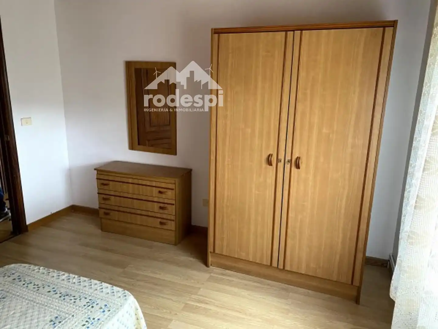 Schlafzimmer von Wohnung zur Miete in Arbo mit Heizung, Abstellraum und Möbliert