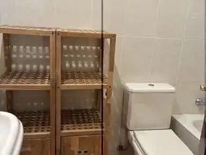 Baño de Apartamento en venta en Getxo  con Calefacción, Trastero y Amueblado
