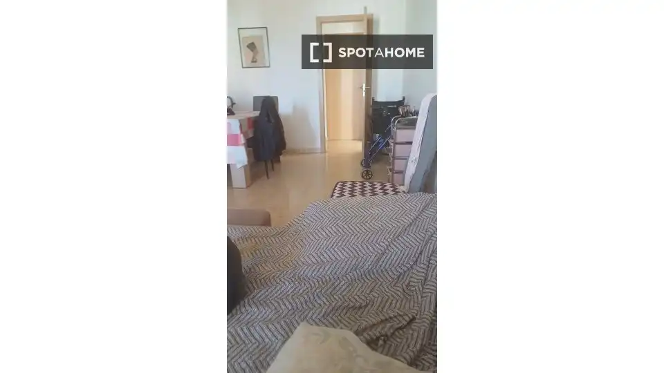 Bedroom of Flat for rent in Paterna  with Air Conditioner, Heating and Furnished