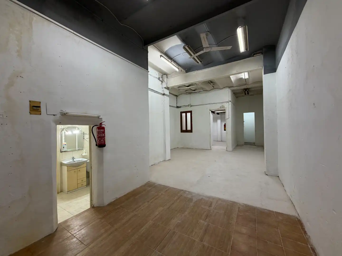 Local comercial en venta en Carrer d'Entença 33, imagen 3
