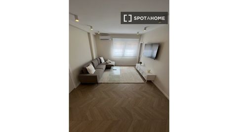 Foto 3 de Piso de alquiler en L'Eixereta, Burjassot