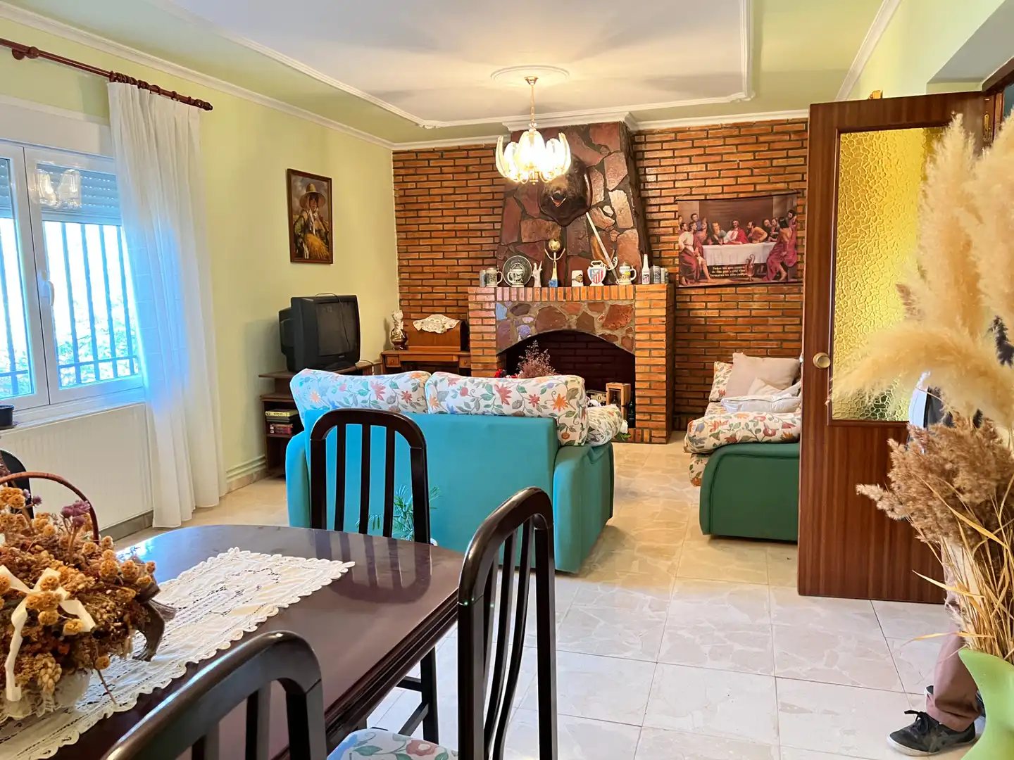 Wohnzimmer von Haus oder Chalet zum Verkauf in Puerto Lápice mit Klimaanlage, Heizung und Privatgarten