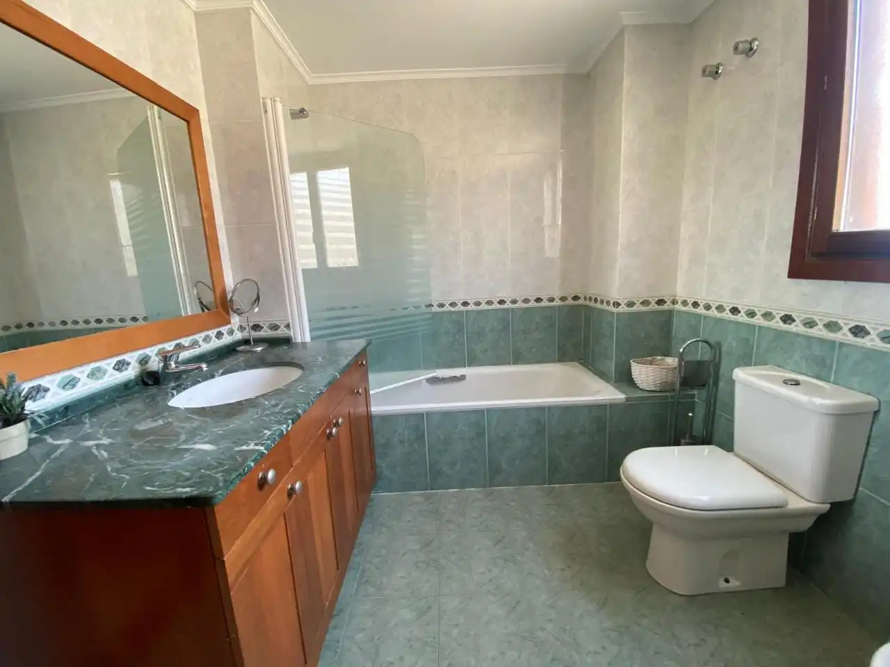 Baño de Piso en venta en Durango con Calefacción y Trastero