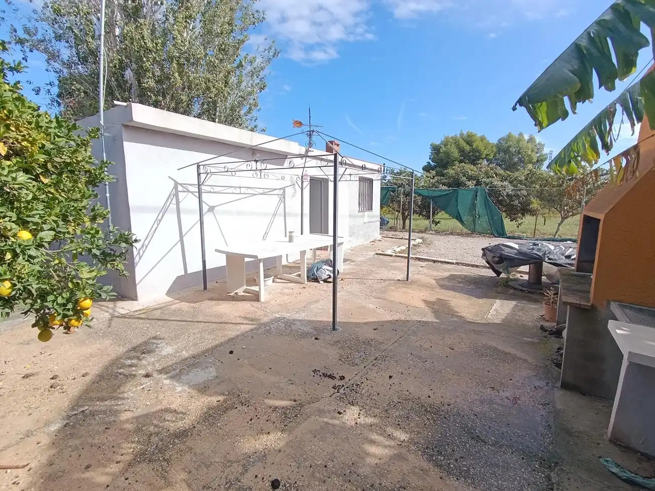 Exterior view of Houses for sale in Villajoyosa / La Vila Joiosa  with Furnished