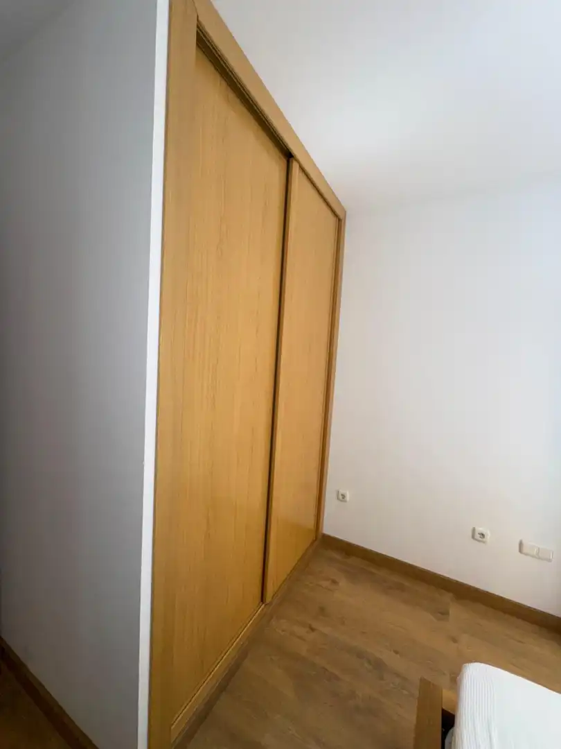 Habitación de Piso en venta en Ponferrada con Calefacción, Terraza y Trastero