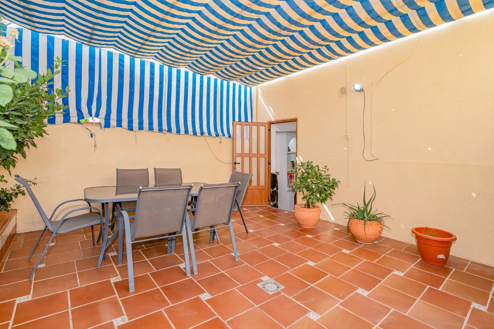Terrassa de Casa adosada en venda en Las Gabias amb Aire condicionat, Terrassa i Moblat