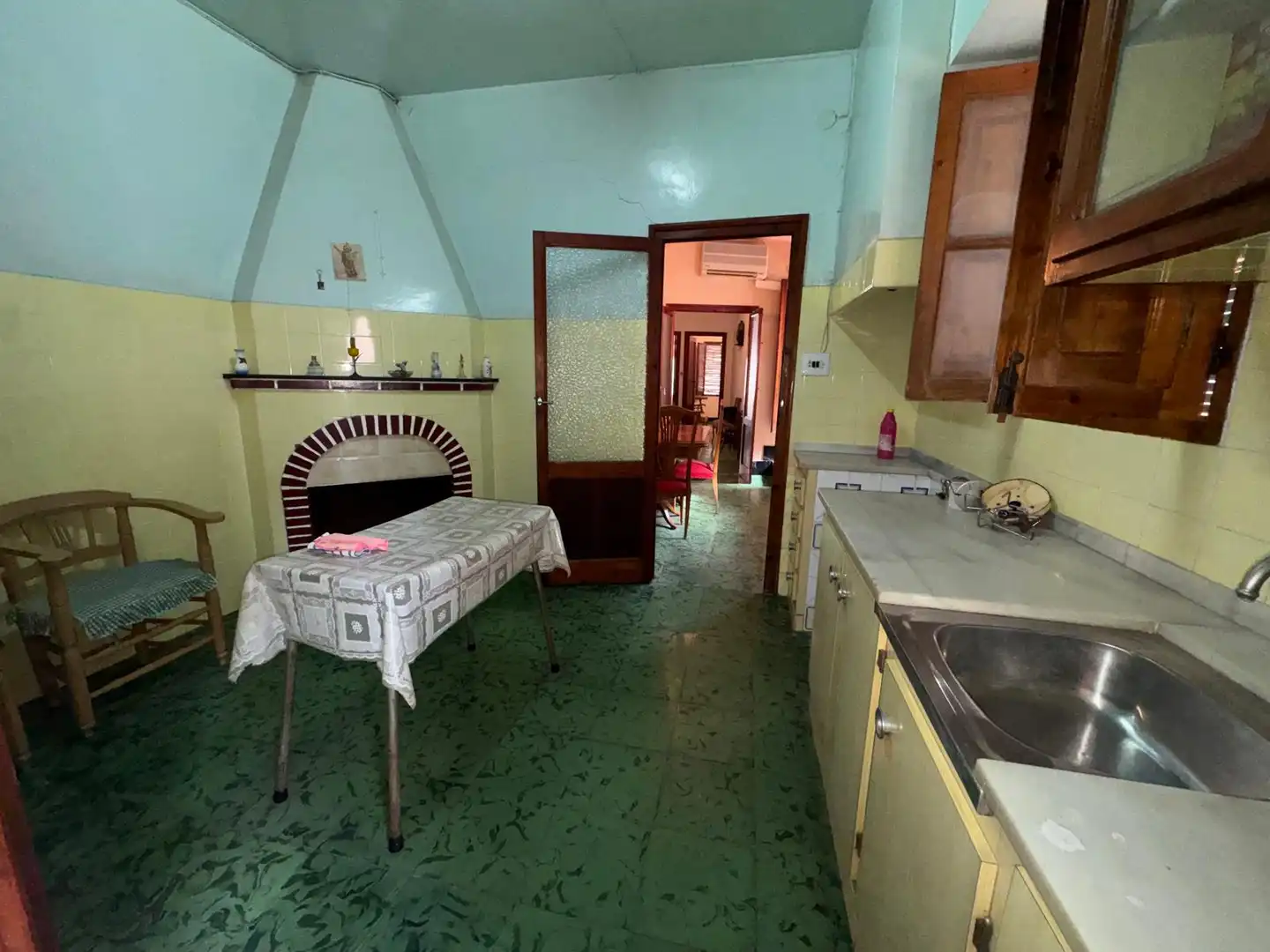 Cocina de Edificio en venta en La Font d'en Carròs con Alarma
