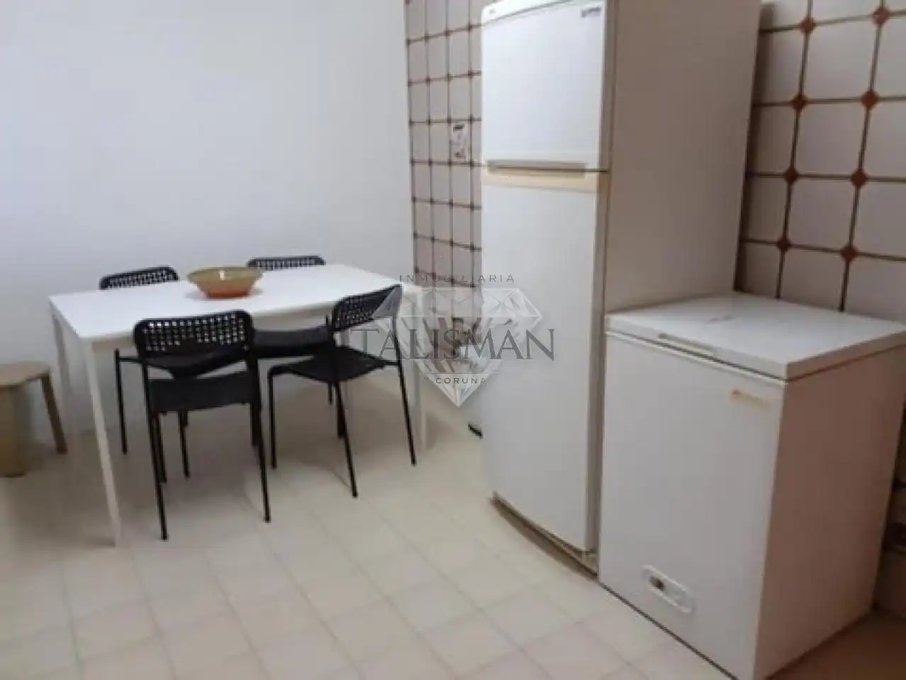 Cocina de Piso en venta en Vilagarcía de Arousa con Trastero, Amueblado y Balcón