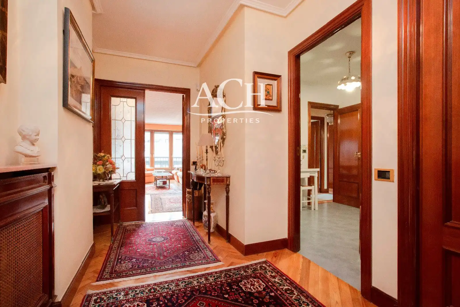 Piso en venta en Bilbao  con Calefacción, Amueblado y Alarma