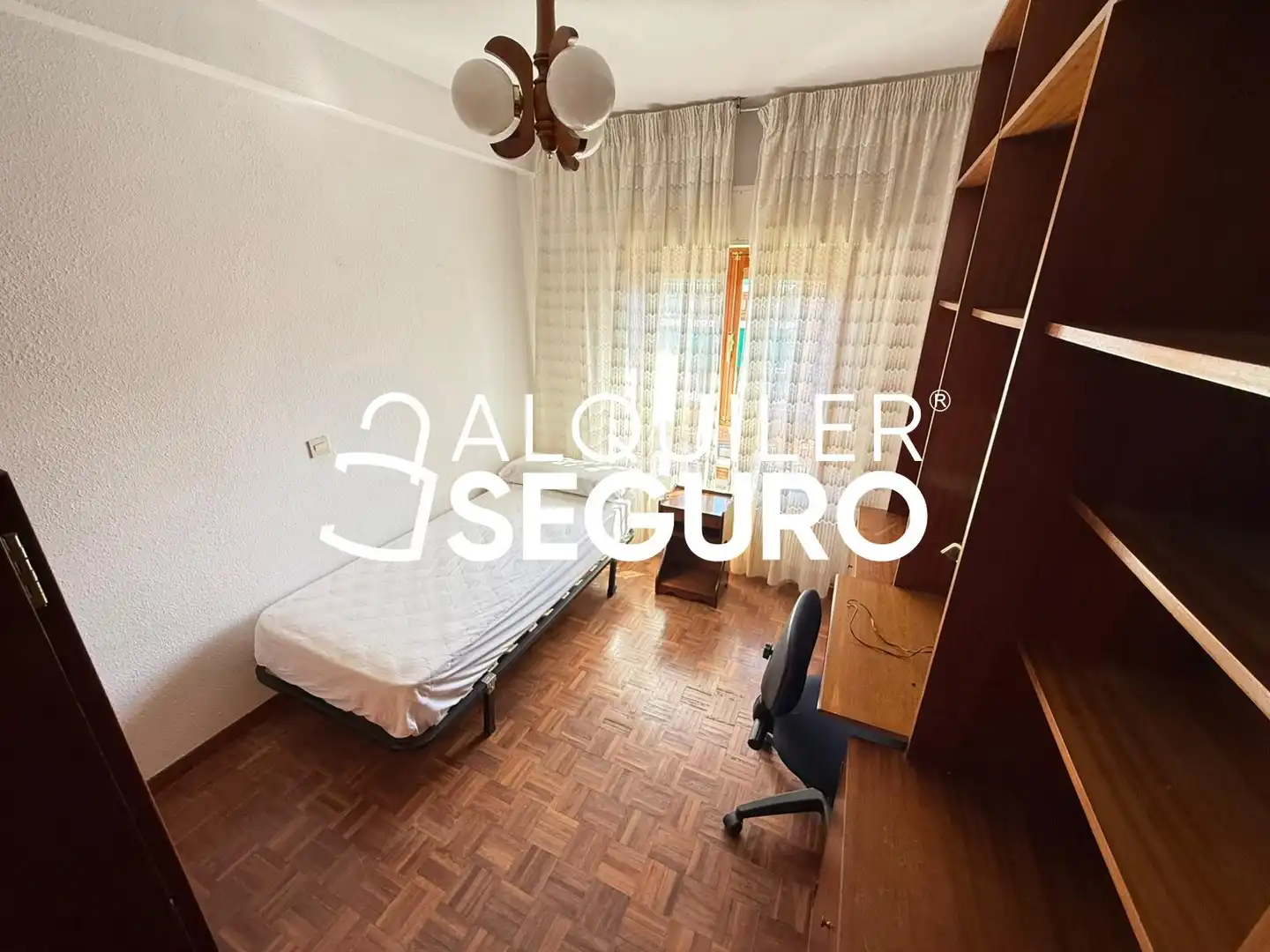 Habitación de Piso de alquiler en Madrid con Aire acondicionado, Calefacción y Terraza
