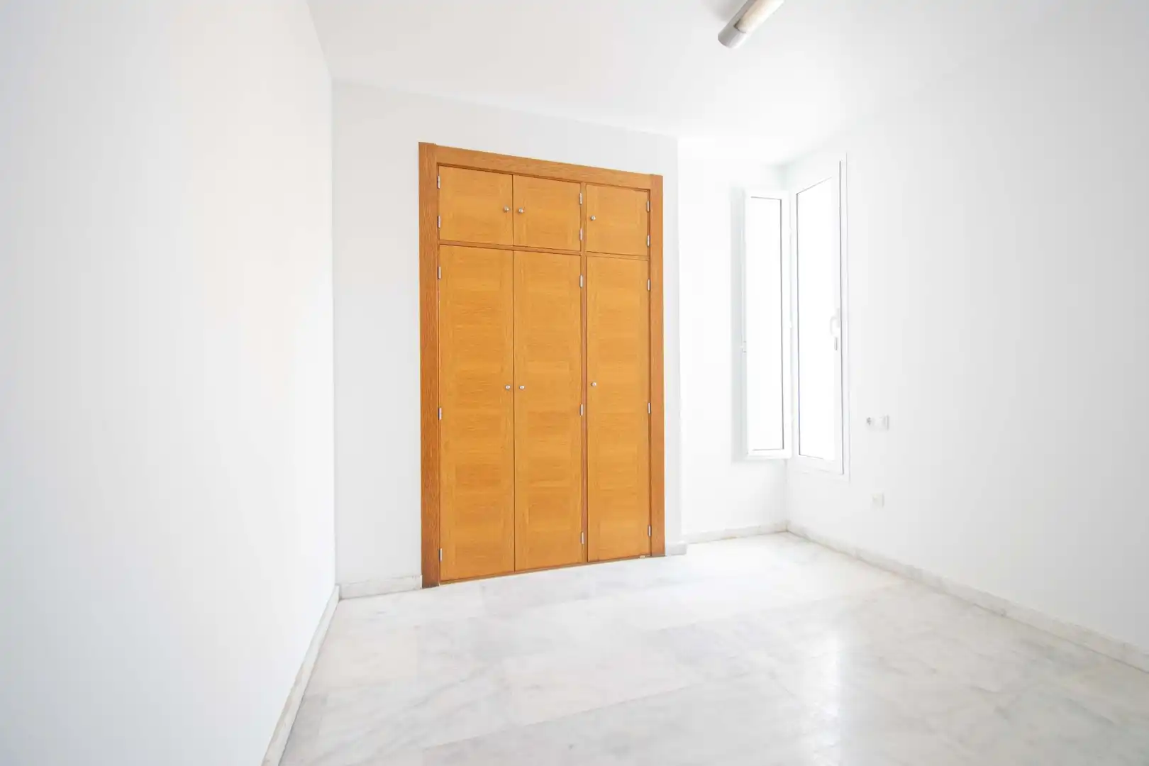 Habitación de Piso en venta en Sevilla con Aire acondicionado y Terraza