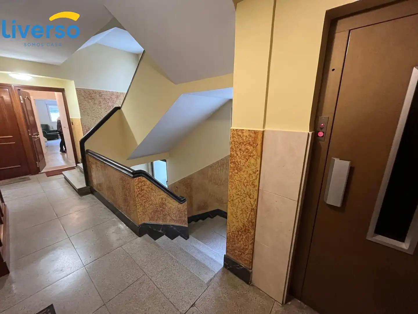 Room in Calle LAS CALZADAS, Villa Pilar