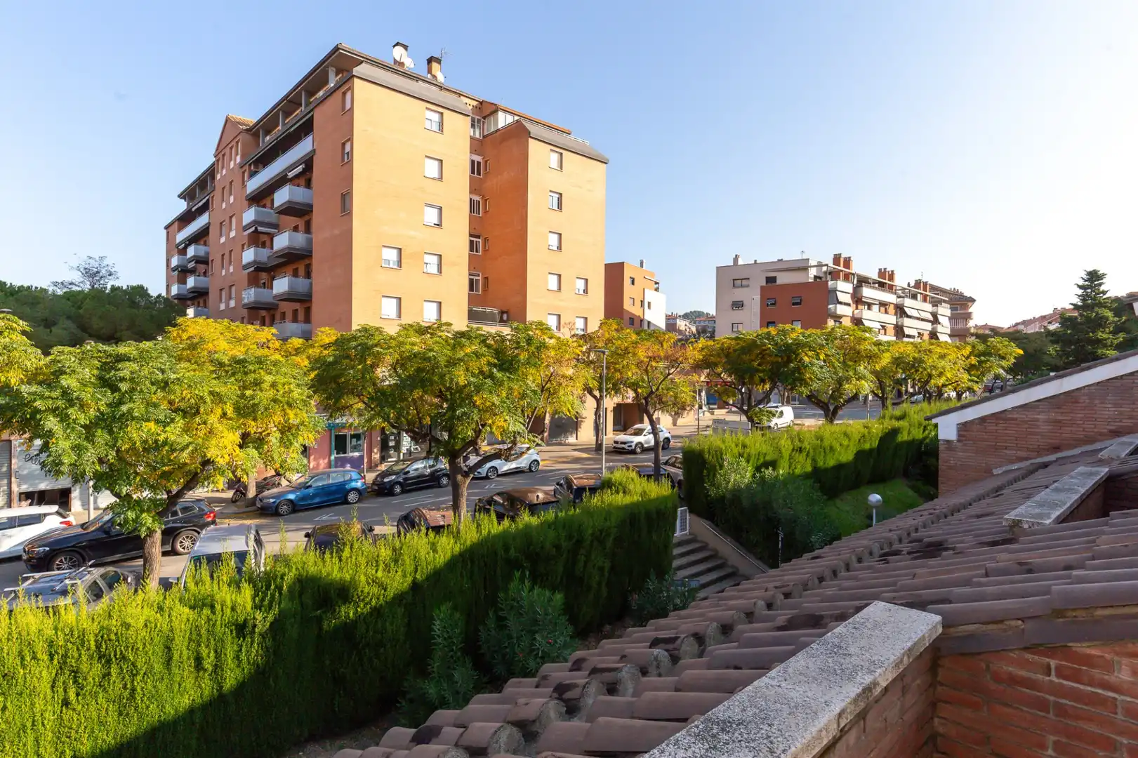 Vista exterior de Casa adosada en venda en Sant Feliu de Llobregat amb Calefacció, Terrassa i Traster