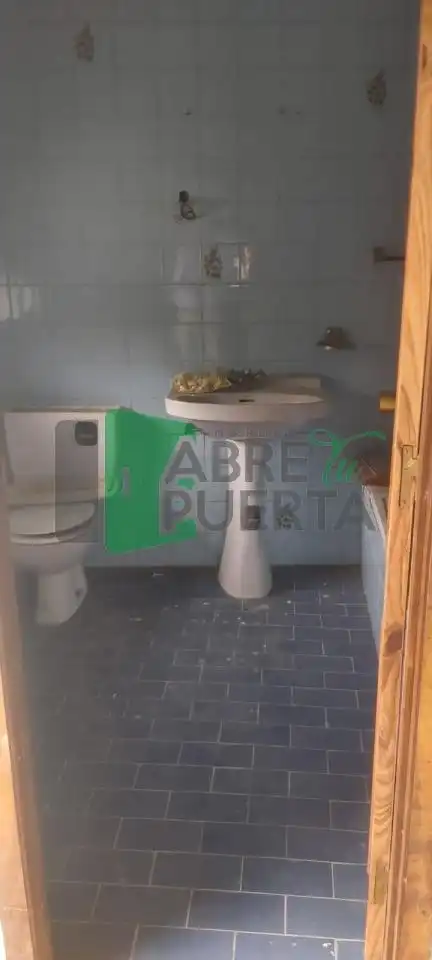 Baño de Casa o chalet en venta en A Bola  con Calefacción, Jardín privado y Amueblado