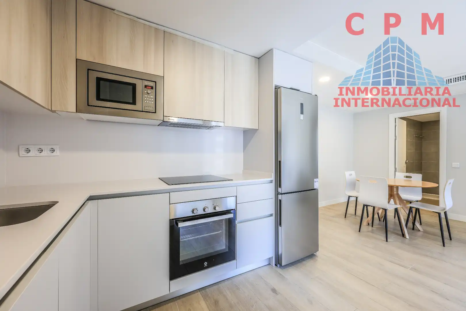 Cuina de Pis de lloguer en Madrid amb Aire condicionat, Calefacció i Parquet